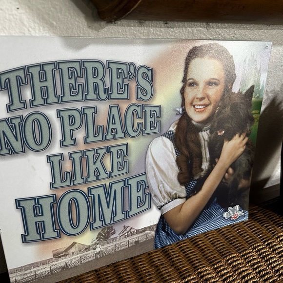 Dorothy Wizard Of Oz There’s No Place Like Home Sign Wall Art Collectibles Metal - Picture 5 of 6